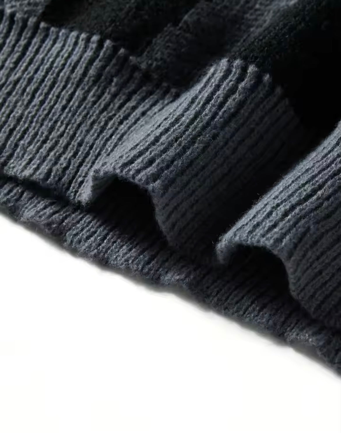 clean & modern
Contrast Jacquard Knit Sweater